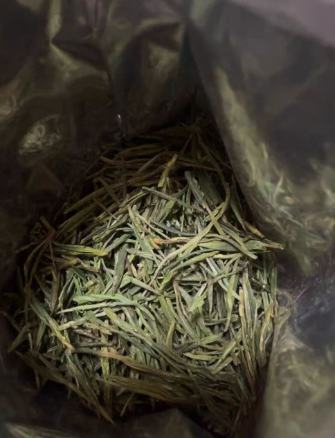 安吉白茶凤形和龙形哪个好？安吉白茶龙形和凤形的区别