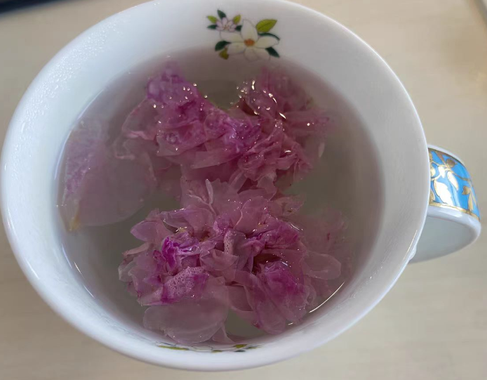 玫瑰花茶是什么样的？玫瑰花茶和金边玫瑰花茶的区别