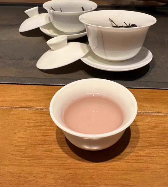 紫娟茶属于什么茶？紫娟茶的功效与作用及禁忌